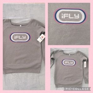 I fly women’s sweatshirt! NEW w/tags! Super soft gray long sleeve sweatshirt🤍